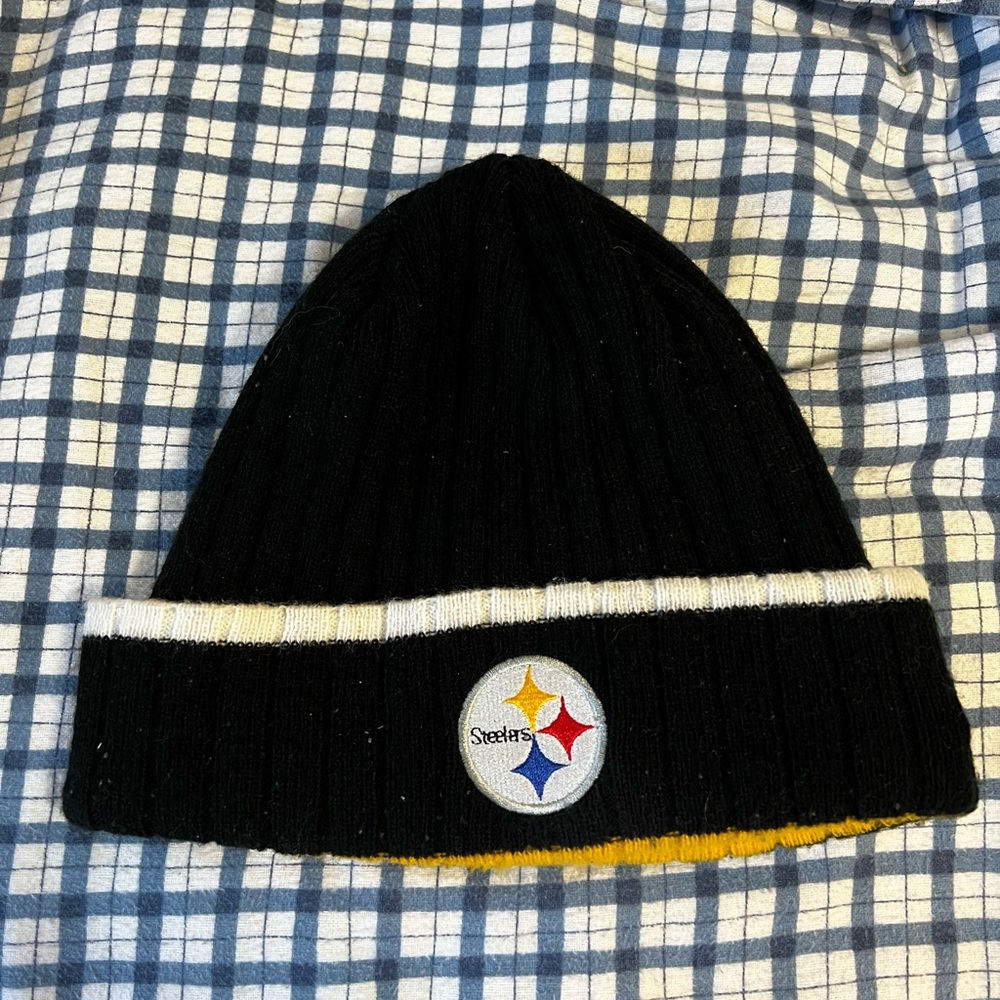 Vintage Embroidered Steelers Beanie